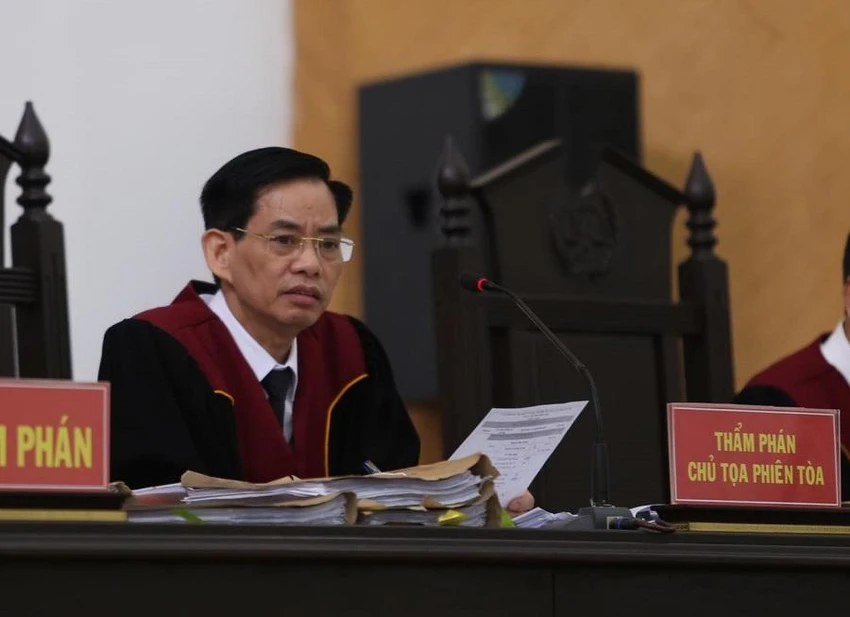 Chủ tọa phiên tòa phúc thẩm. Ảnh: UYÊN TRANG Chủ tọa phiên tòa phúc thẩm. Ảnh: UYÊN TRANG