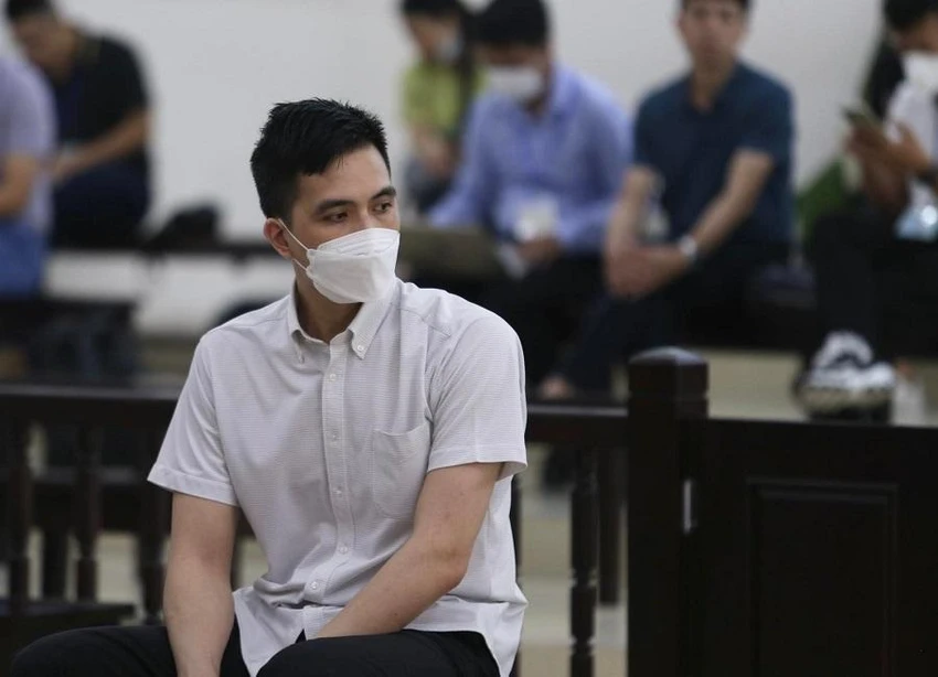 Bị cáo Nguyễn Trường Giang có đơn kháng cáo xin giảm nhẹ hình phạt. Ảnh: UYÊN TRANG Bị cáo Nguyễn Trường Giang có đơn kháng cáo xin giảm nhẹ hình phạt. Ảnh: UYÊN TRANG