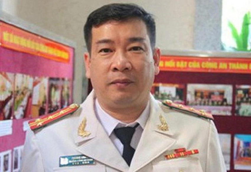 Bị cáo Phùng Anh Lê, cựu đại tá, cựu trưởng Công an quận Tây Hồ, Hà Nội. Ảnh: T.H Bị cáo Phùng Anh Lê, cựu đại tá, cựu trưởng Công an quận Tây Hồ, Hà Nội. Ảnh: T.H