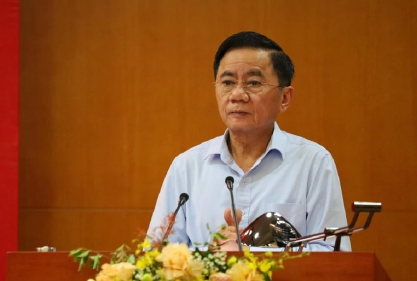 Ông Trần Cẩm Tú, Ủy viên Bộ Chính trị, Chủ nhiệm UBKT Trung ương phát biểu chỉ đạo hội nghị. Ảnh: UBKTTW Ông Trần Cẩm Tú, Ủy viên Bộ Chính trị, Chủ nhiệm UBKT Trung ương phát biểu chỉ đạo hội nghị. Ảnh: UBKTTW
