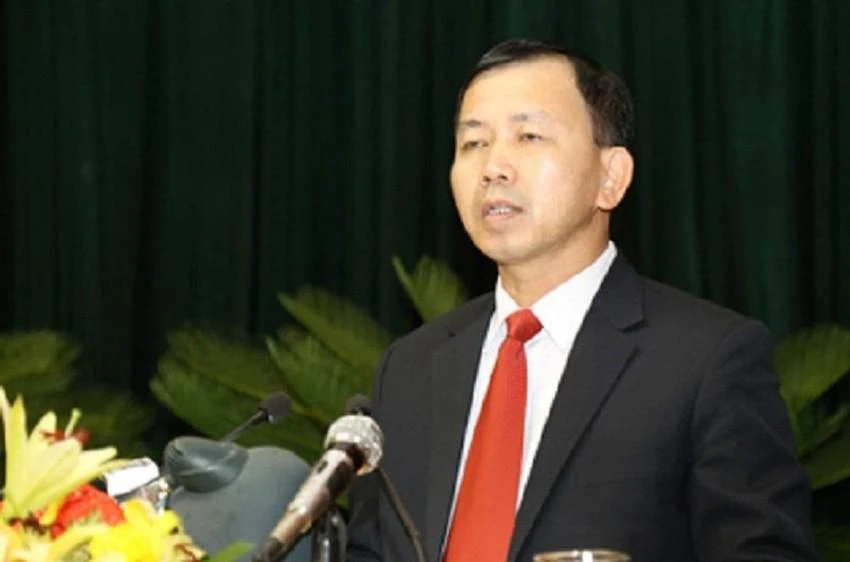 Ông Hà Quang Dĩnh, nguyên chánh án Tòa án nhân dân tỉnh Hòa Bình. Ảnh: Báo Hòa Bình Ông Hà Quang Dĩnh, nguyên chánh án Tòa án nhân dân tỉnh Hòa Bình. Ảnh: Báo Hòa Bình