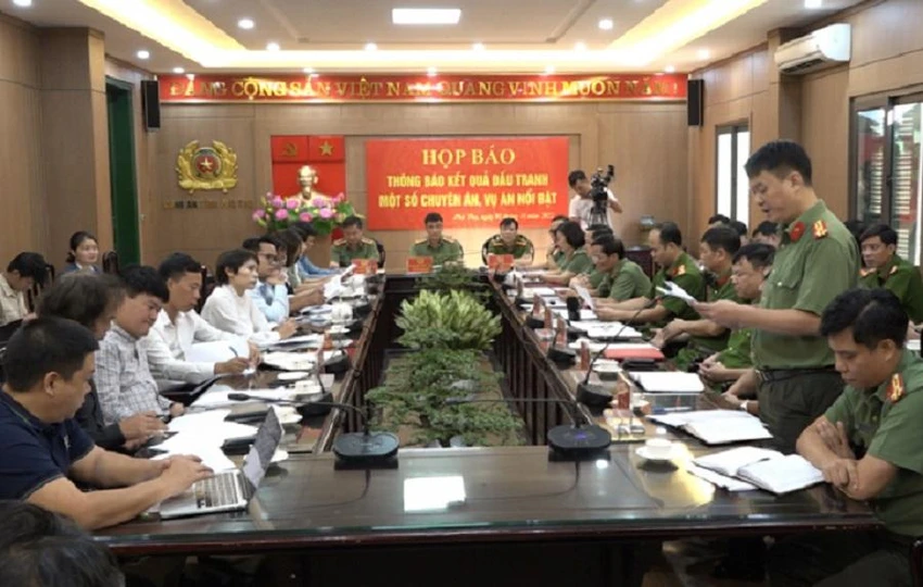 Công an tỉnh Phú Thọ họp báo thông tin về vụ án. Ảnh: CAND Công an tỉnh Phú Thọ họp báo thông tin về vụ án. Ảnh: CAND
