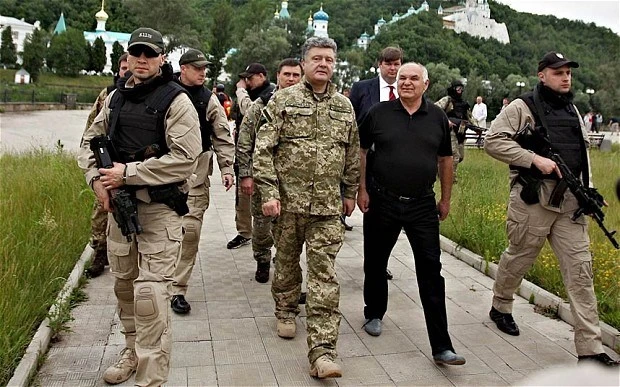 Tổng thống Ukraine lên 'phương án B' chiếm lại miền đông ảnh 1 Tổng thống Ukraine lên 'phương án B' chiếm lại miền đông ảnh 1