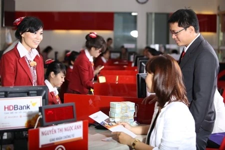 Cho vay kiểu "tay không bắt giặc", ngân hàng có dám? ảnh 1