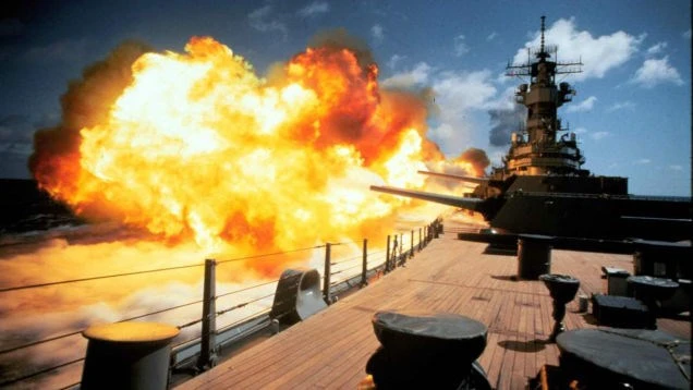 USS Iowa - Thiết giáp hạm kinh hoàng nhất của hải quân Mỹ ảnh 2 USS Iowa - Thiết giáp hạm kinh hoàng nhất của hải quân Mỹ ảnh 2