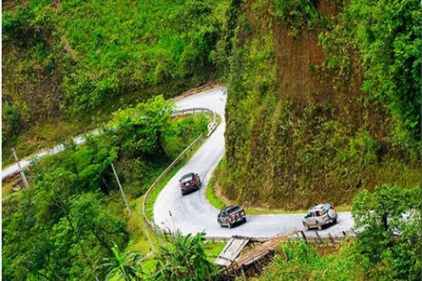 Từ tai nạn thảm khốc Lào Cai, kỹ thuật sinh tử lái xe xuống đèo, dốc ảnh 3 Từ tai nạn thảm khốc Lào Cai, kỹ thuật sinh tử lái xe xuống đèo, dốc ảnh 3