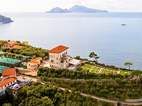 Chiêm ngưỡng những ngôi nhà phải mua bằng 'tiền tấn' ảnh 12