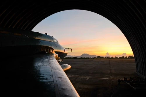 Hình ảnh bay huấn luyện Su-22 tại Trung đoàn không quân 937 ảnh 24 Hình ảnh bay huấn luyện Su-22 tại Trung đoàn không quân 937 ảnh 24