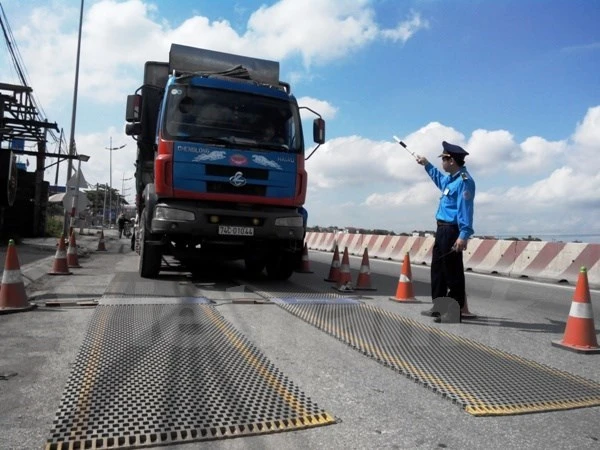 “Dứt khoát không có chuyện vùng cấm hay bảo kê xe quá tải” ảnh 2