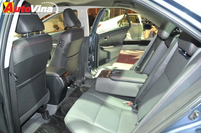 Ngắm chi tiết Toyota Camry 2015 vừa ra mắt ảnh 16 Ngắm chi tiết Toyota Camry 2015 vừa ra mắt ảnh 16