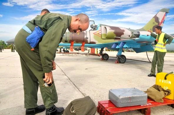 Tận mắt thấy không quân Cuba huấn luyện chiến đấu ảnh 2