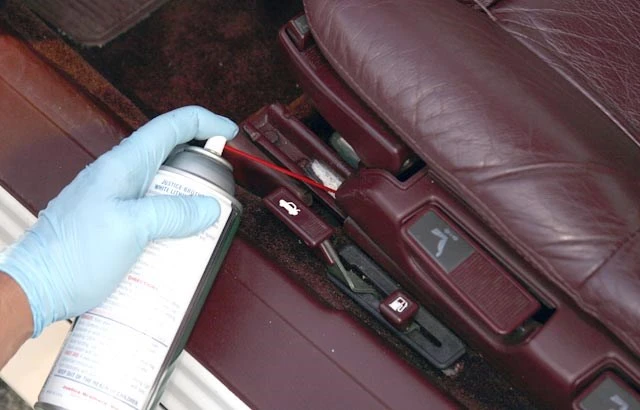 Các chi tiết nhỏ thường bị lãng quên khi bảo dưỡng xe ô tô ảnh 6