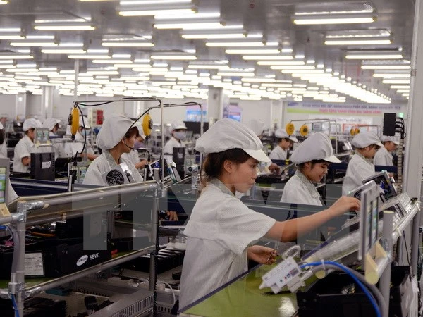 Kinh tế Việt Nam sẽ “trật đường ray phát triển” nếu chậm trễ ảnh 1 Kinh tế Việt Nam sẽ “trật đường ray phát triển” nếu chậm trễ ảnh 1
