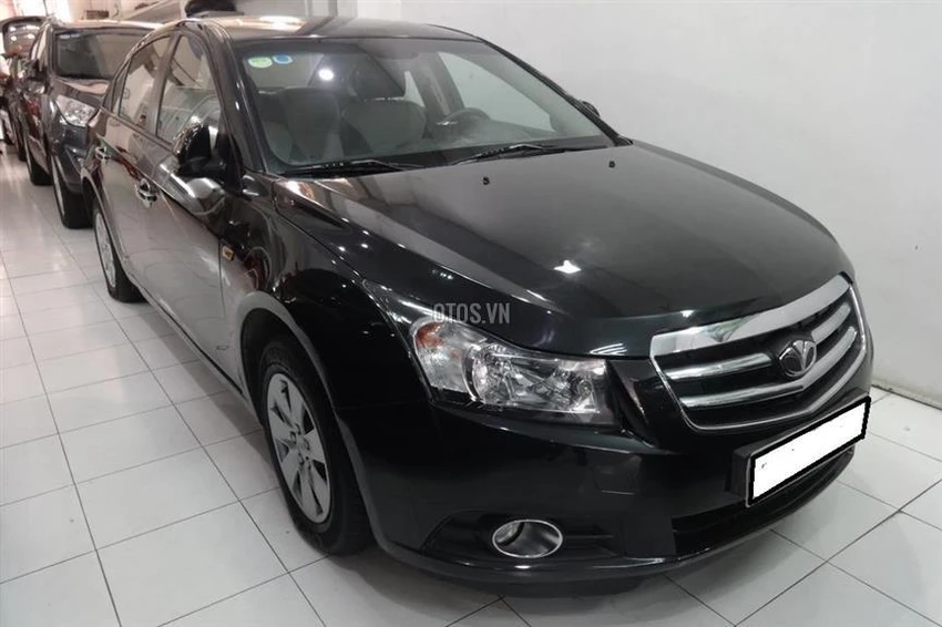Mua sedan cũ nào với số tiền từ 300 đến 400 triệu đồng ? ảnh 2 Mua sedan cũ nào với số tiền từ 300 đến 400 triệu đồng ? ảnh 2