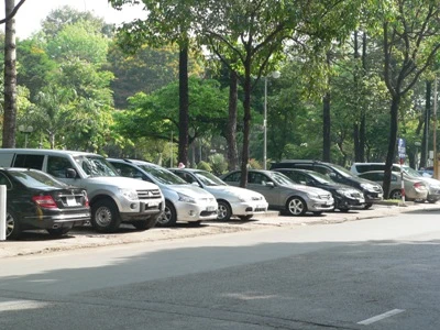 Kinh nghiệm rửa xe sao không hư hại đến nước sơn ô tô ảnh 1