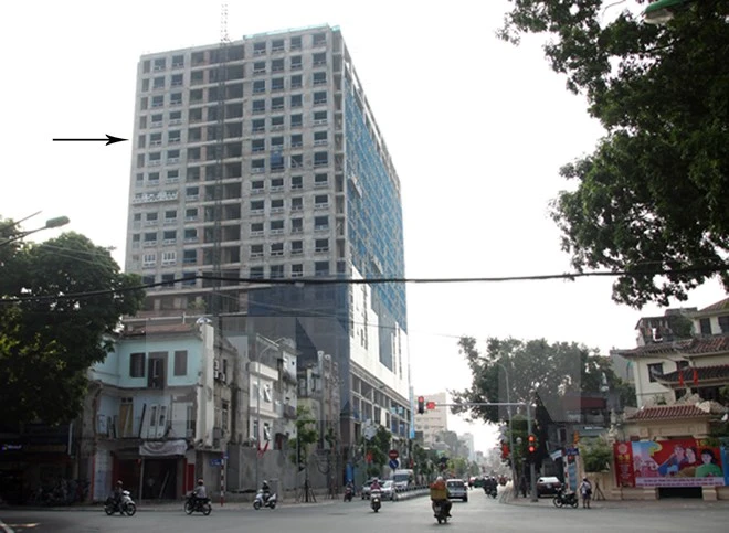Yêu cầu rút ngắn thời gian phá dỡ phần sai phạm nhà 8B Lê Trực ảnh 1
