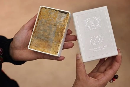 Chi hơn 30 triệu để mua bánh cưới của công nương Diana ảnh 1 Chi hơn 30 triệu để mua bánh cưới của công nương Diana ảnh 1