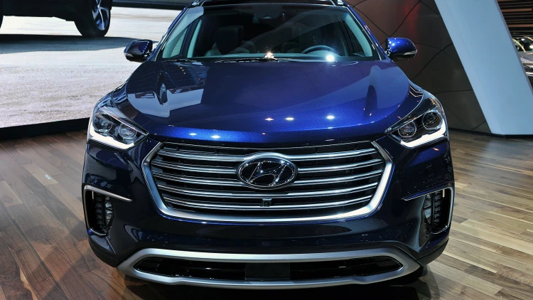 Hyundai SantaFe 2017 trình làng tại Mỹ ảnh 4 Hyundai SantaFe 2017 trình làng tại Mỹ ảnh 4