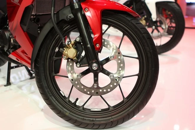 Đánh giá chi tiết và hình ảnh Honda Winner 150 ảnh 4 Đánh giá chi tiết và hình ảnh Honda Winner 150 ảnh 4