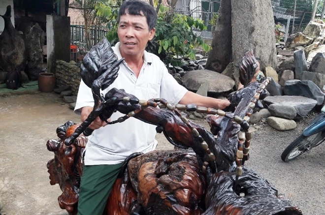 Mô tô bằng gốc cây của nông dân Lâm Đồng khiến dân chơi xe sửng sốt ảnh 6
