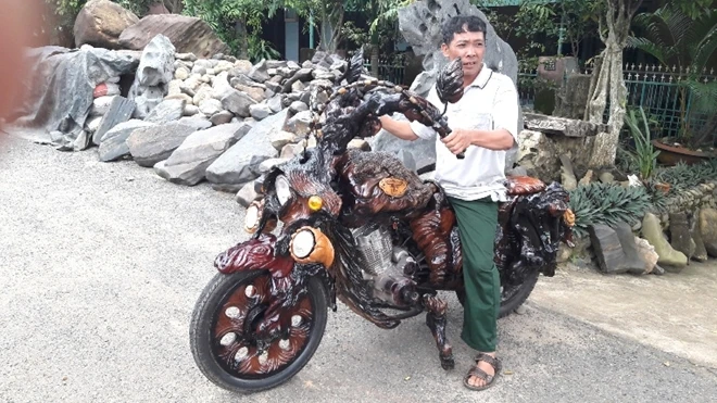 Mô tô bằng gốc cây của nông dân Lâm Đồng khiến dân chơi xe sửng sốt ảnh 10