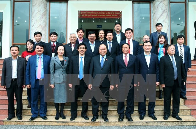Thủ tướng giải đáp về TPP, ông Vũ Huy Hoàng với cử tri ảnh 1