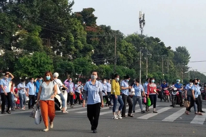 tiền thưởng tết