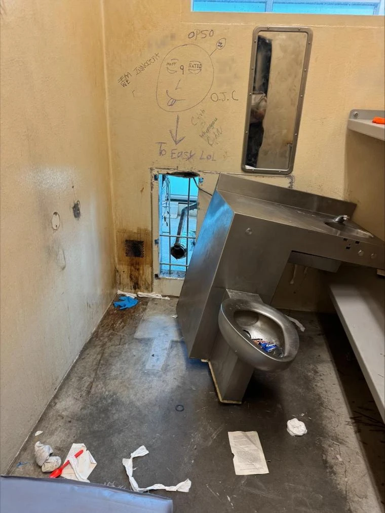10 đối tượng vượt ngục ở New Orleans.jpg