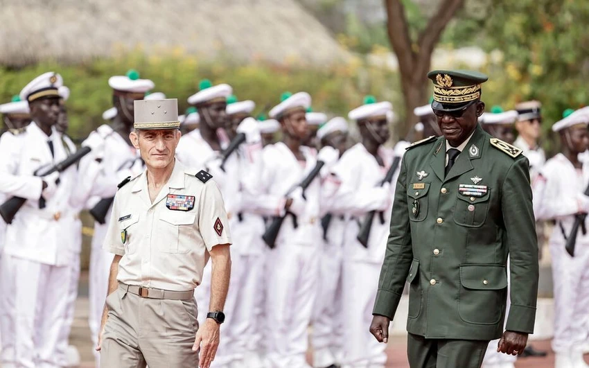 Pháp bàn giao căn cứ quân sự cho Senegal, chấm dứt hiện diện quân sự ở Tây Phi.jpg