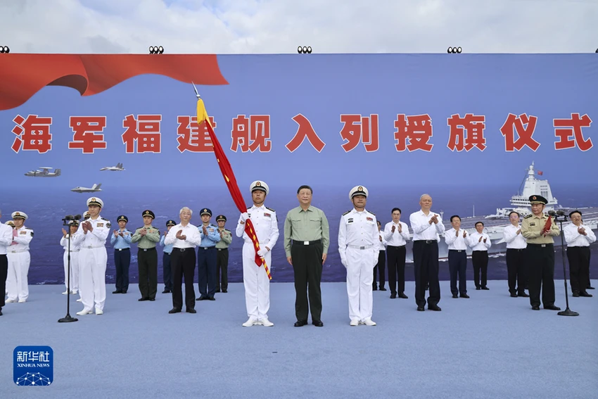 0711 Trung Quốc nhập biên chế tàu sân bay Phúc Kiến_4.jpg