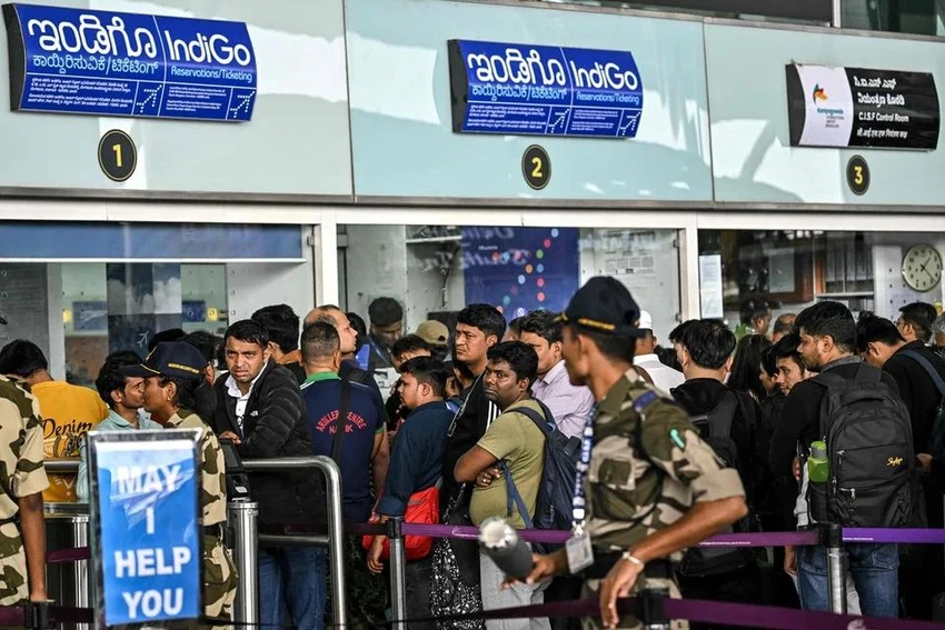 0712 Khủng hoảng IndiGo kéo dài gần tròn 1 tuần, Ấn Độ hành động để kiểm soát giá vé máy bay.jpg