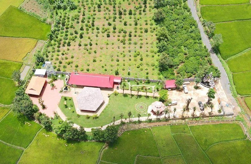 Khu "biệt phủ" trên đất nông nghiệp của ông Nguyễn Tuấn Khanh. Ảnh: LK.
