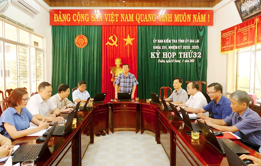 UBKT Tỉnh ủy Gia Lai thi hành kỷ luật hàng loạt cán bộ vi phạm. Ảnh minh họa: ĐV. UBKT Tỉnh ủy Gia Lai thi hành kỷ luật hàng loạt cán bộ vi phạm. Ảnh minh họa: ĐV.
