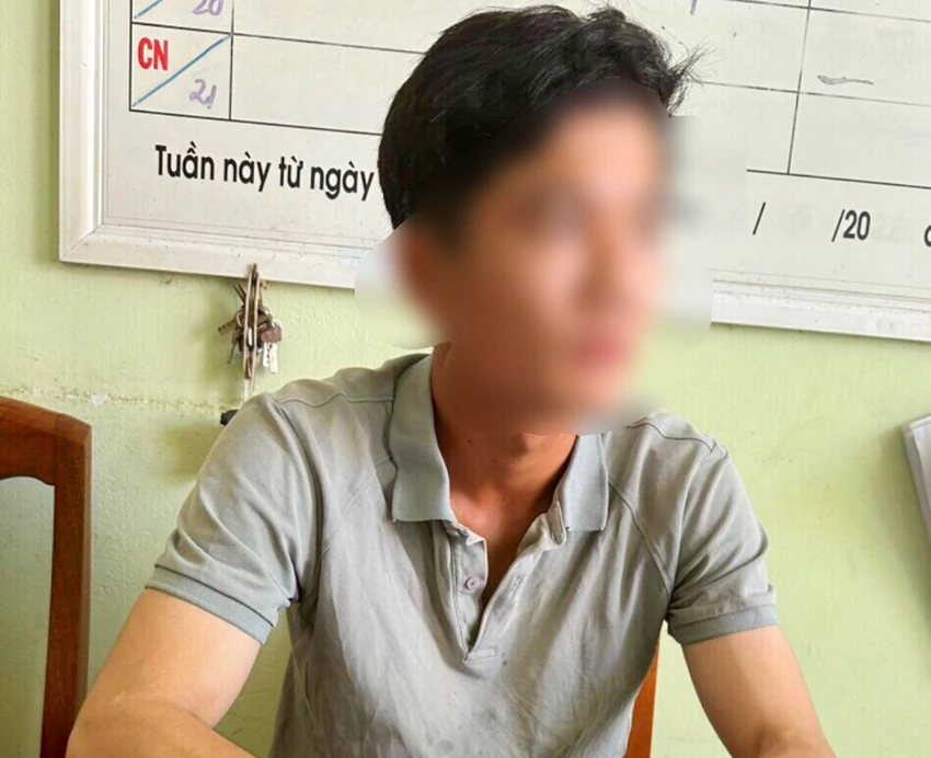 Đối tượng LĐQ tại cơ quan công an. Ảnh: CA