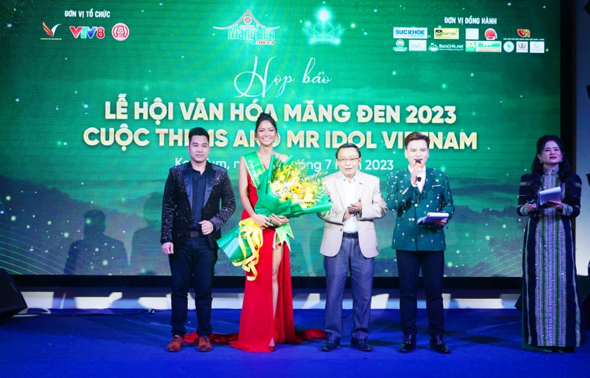 Hoa hậu H’Hen Niê làm đại sứ truyền thông Lễ hội văn hóa Măng Đen. Ảnh: LK. Hoa hậu H’Hen Niê làm đại sứ truyền thông Lễ hội văn hóa Măng Đen. Ảnh: LK.