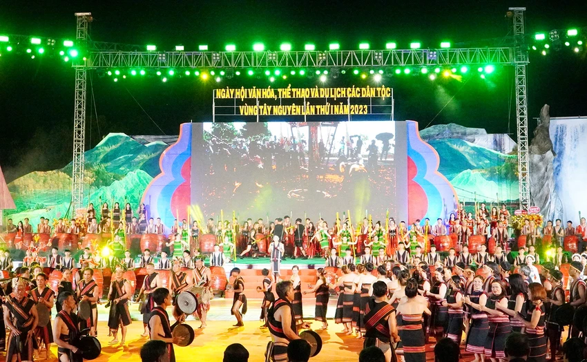 Ngày Hội Văn Hóa Tây Nguyên
