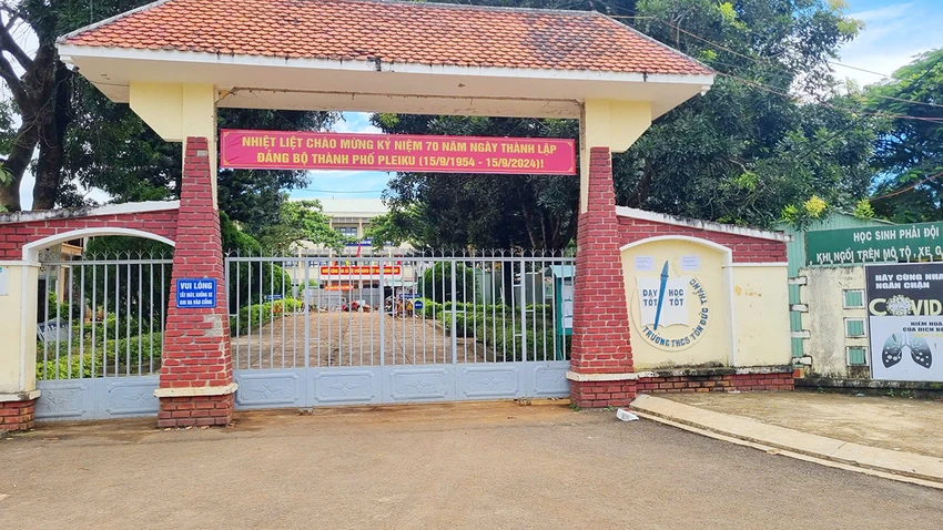 Hoc-sinh-ngo-doc-thuc-pham-trung-thu-gia-lai-1.jpg