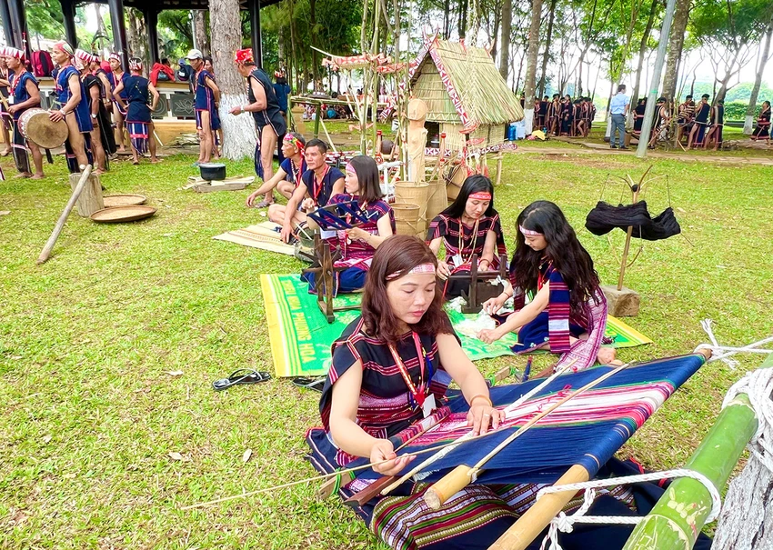 Ngay-hoi-van-hoa-Gia-Lai-4.jpg