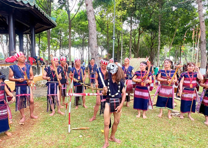 Ngay-hoi-van-hoa-Gia-Lai-6.jpg