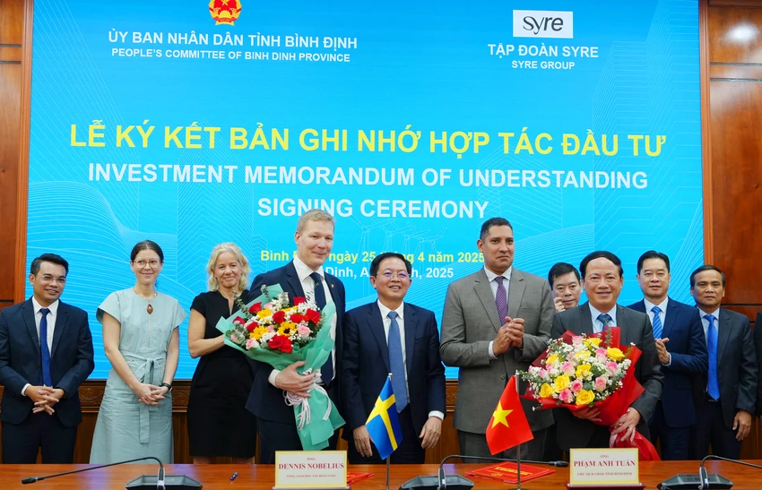 UBND-tinh-Bnh-Đinh-Ky-ket-voi-tap-daon-Syre-1.jpg