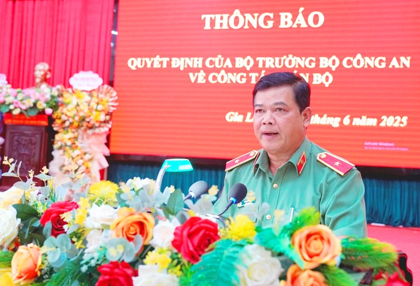Thieu-tuong-Rah-Lan-Lam-nghi-huu-2.jpg