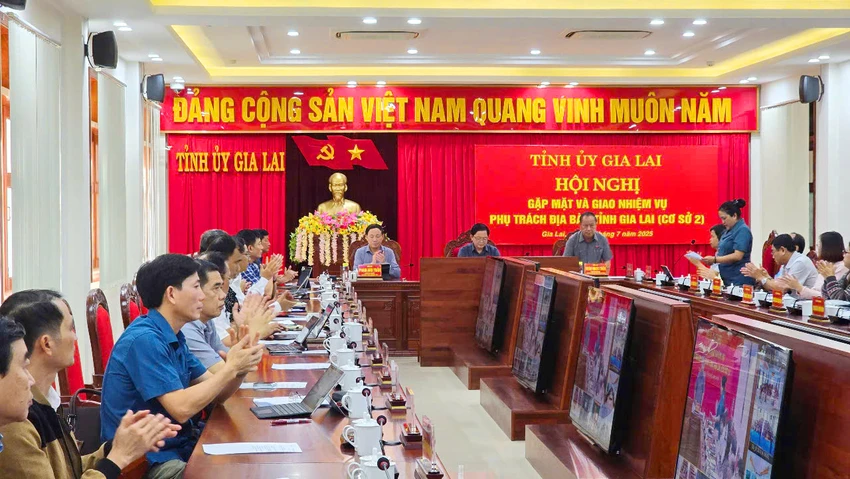 Ban Thường vụ Tỉnh uỷ Gia Lai quyết định thành lập bộ máy phụ trách cơ sở 2 và giao ông Châu Ngọc Tuấn, Phó Bí thư Tỉnh uỷ phụ trách địa bàn tỉnh Gia Lai cơ sở 2.