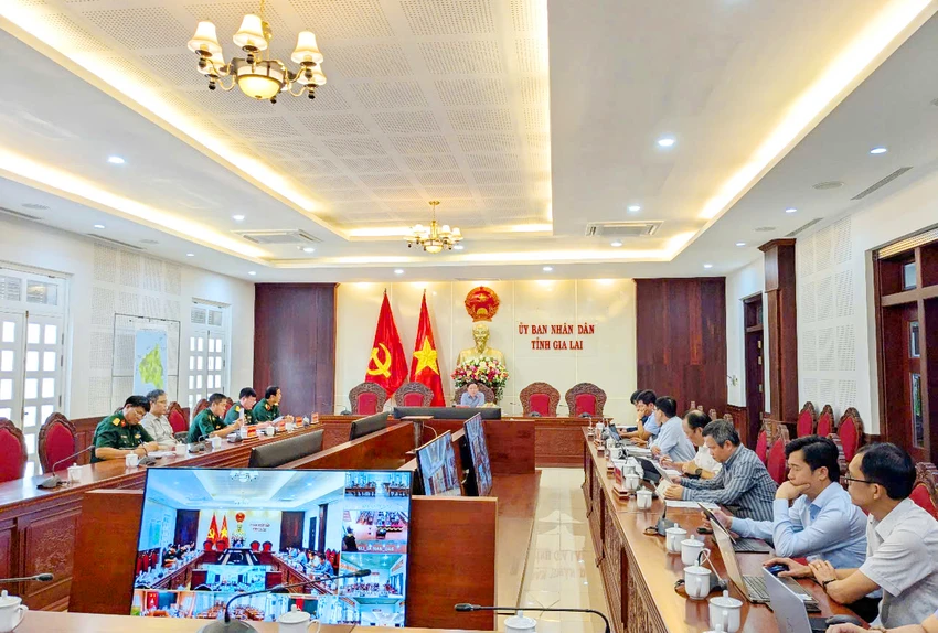 Chủ tịch UBND tỉnh Gia Lai yêu cầu rà soát, điều chỉnh quy hoạch để triển khai xây dựng trường học tại 7 xã biên giới, yêu cầu phải đạt chuẩn, có bán trú và ăn trưa miễn phí.