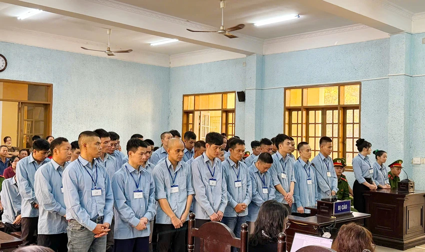 Với mục đích tư lợi, bị cáo Vũ Văn Hải và Nguyễn Trung Bân tổ chức đường dây thuê người chế tạo, lắp ráp linh kiện súng thành súng hoàn chỉnh bán cho nhiều người.