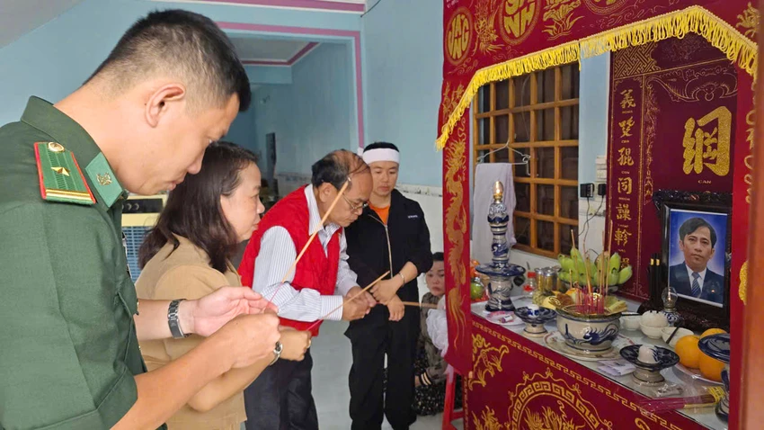 Nguoi-than-tau-ca-mat-tich-cho-ky-tich-xay-ra-4.jpg