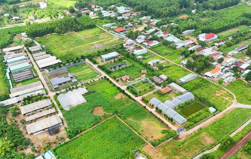 Du-an-trong-rau-Vietgap-nhung-chan-nuoi-gan-khu-dan-cu-1.jpg