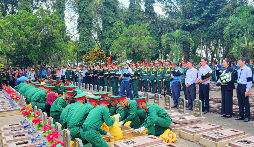 Le-vieng-truy-dieu-liet-si-Gia-Lai-2.jpg