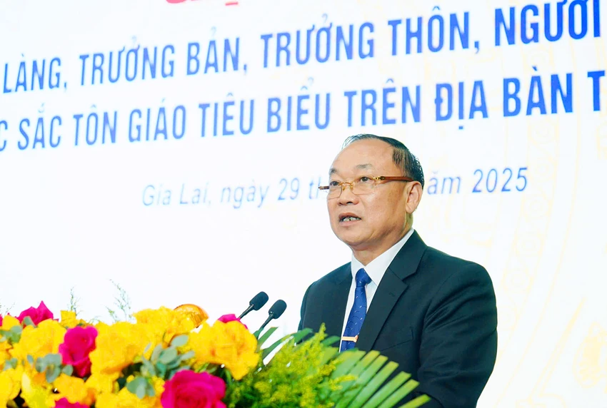 Gap-mat-gia-lang-Gia-Lai-6.jpg
