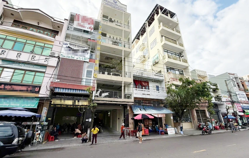Ky-luat-bac-si-gioi-thiu-benh-nhan-ra-ngoai-Gia-Lai.jpg
