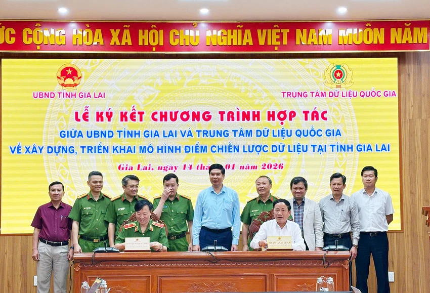 Ky-ket-Trung-tam-du-lieu-quoc-gia.jpg